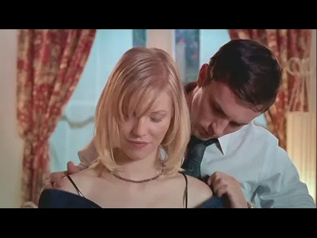 【分分妹】小夥懼怕女性不敢找對象,玩膩充氣娃娃後和女人來了一發才知道妙不可言